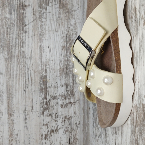 🟧NWOT Ethem Genuins Cream Pearl Slide Sandal - Picture 3 of 16